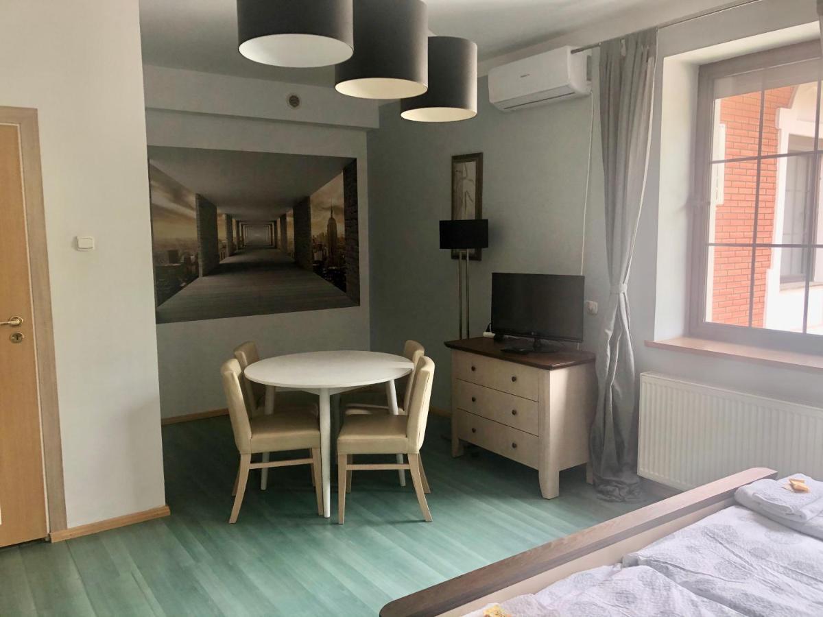 Hotel Zameczek Radomsko Eksteriør bilde